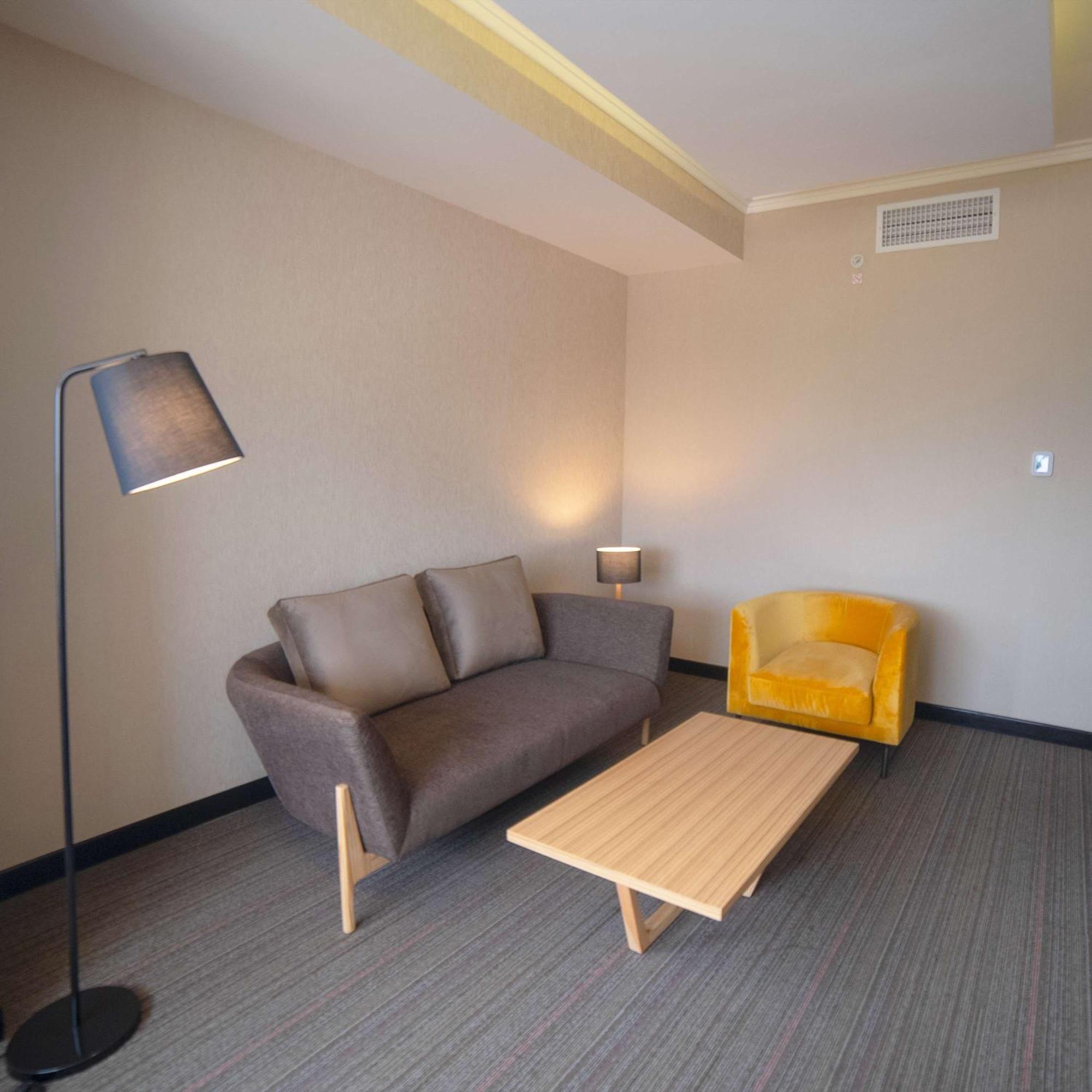 Encalada Doubletree By Hilton Trujillo酒店 外观 照片